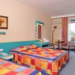 Hotel Merlin Park 3*